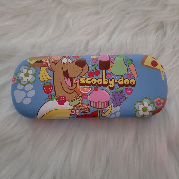 Scooby Doo Hard Shell Eyeglasses Case - Picture 2 of 4
